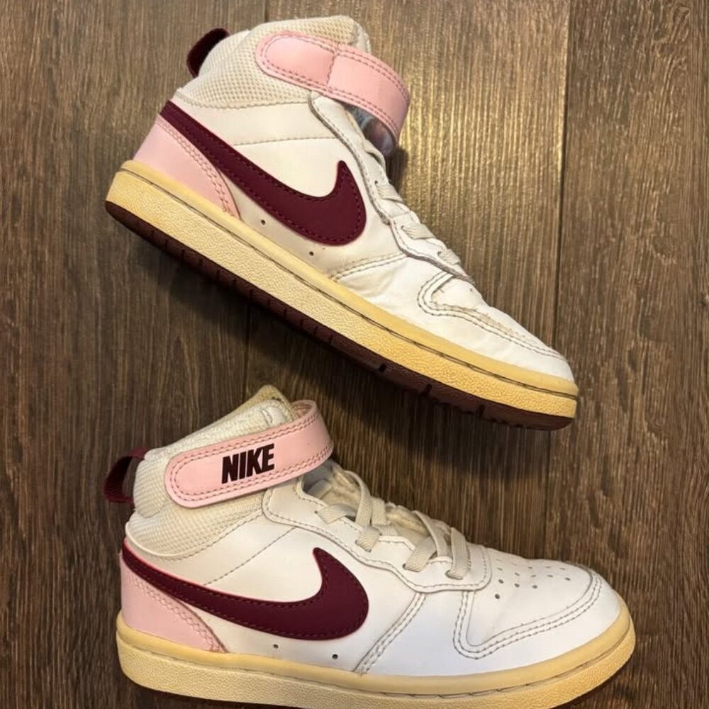 Nike Court Borough Mid 2